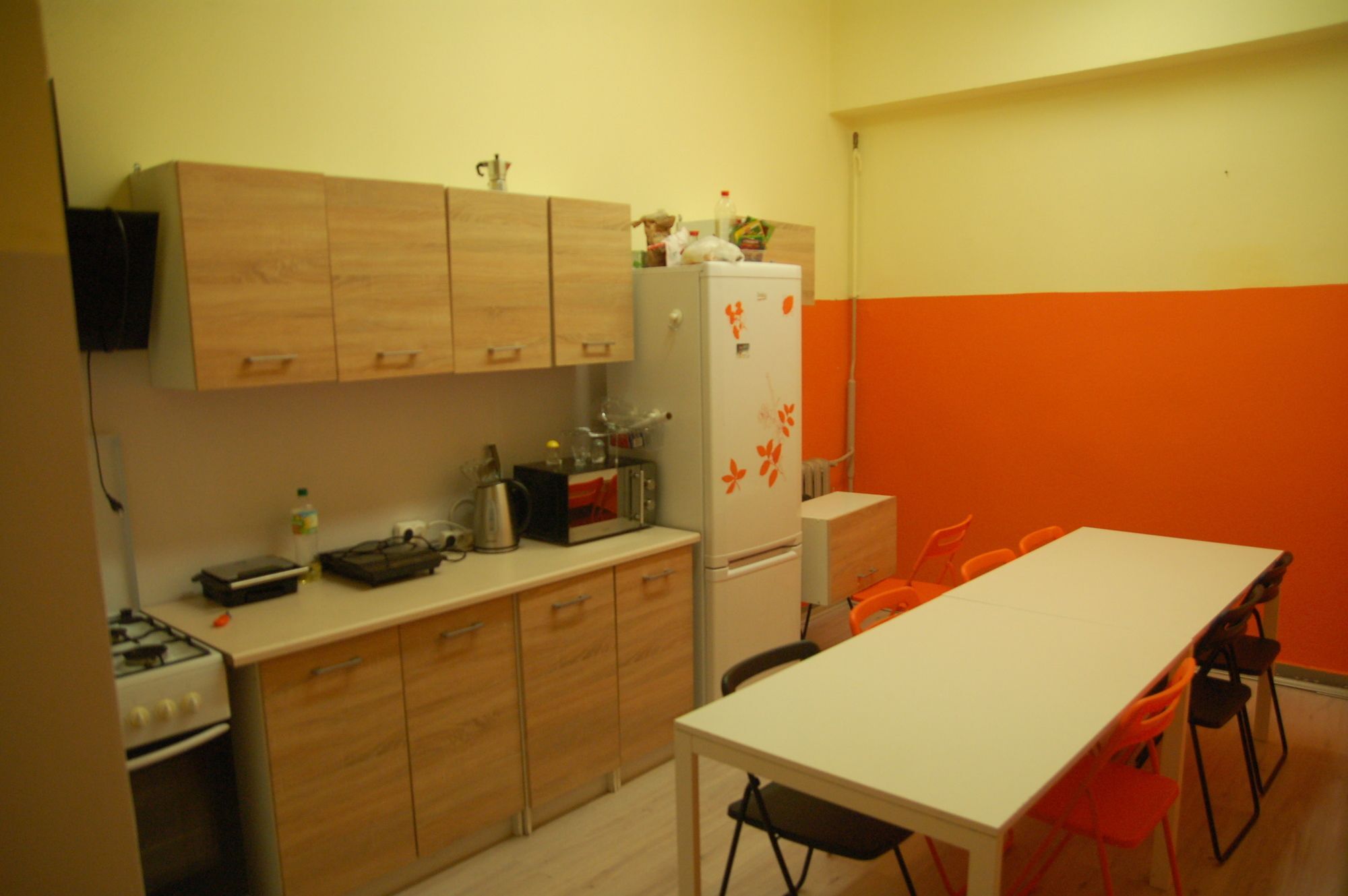 Hostel Family Erasmus Center Warsaw Exterior photo